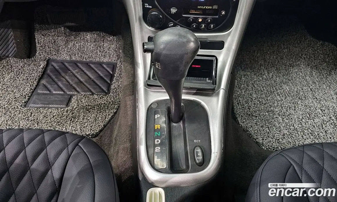 Hyundai Tiburon 1997 2.0 автомат (гидро), фото 9
