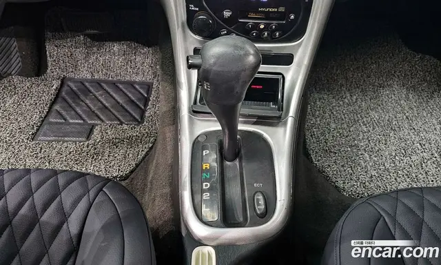 Hyundai Tiburon 1997 2.0 автомат (гидро), миниатюра 9