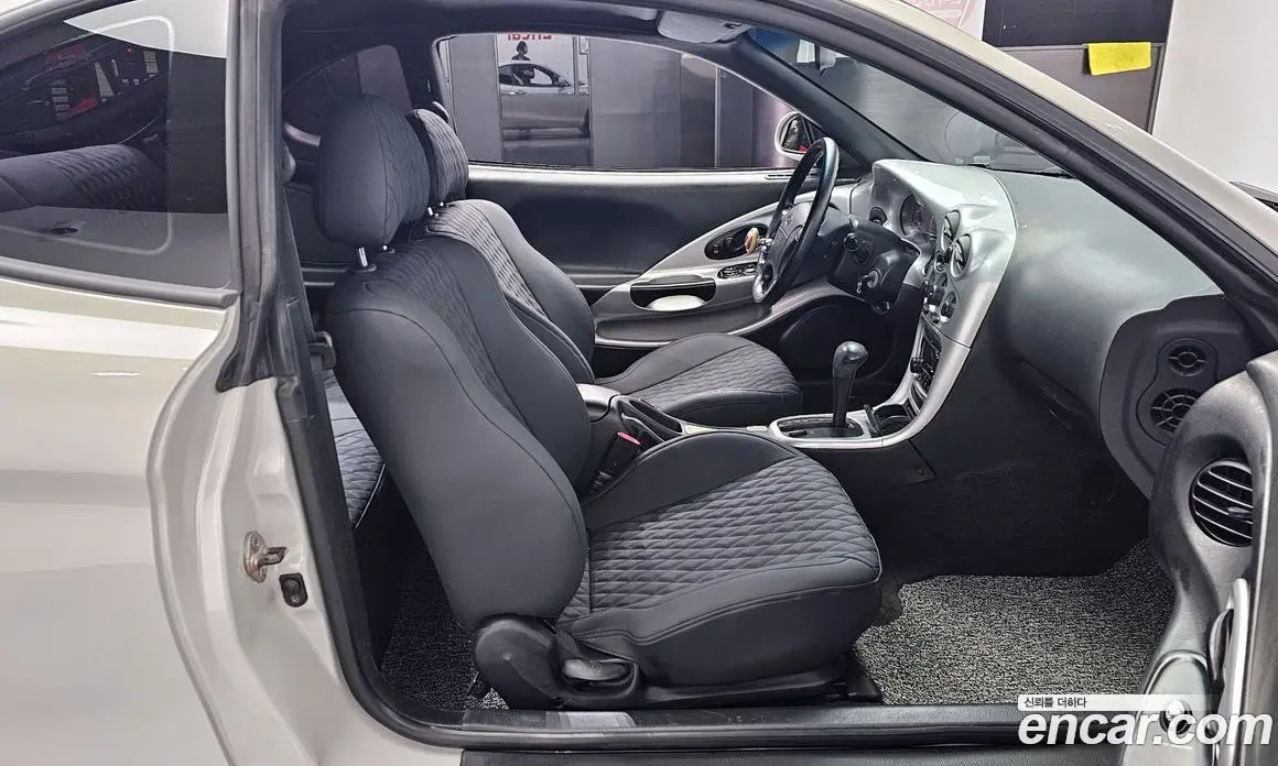 Hyundai Tiburon 1997 2.0 автомат (гидро), фото 10