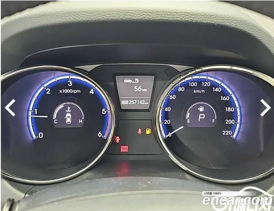 Hyundai Tucson 2010 2.0 автомат (гидро), фото 8