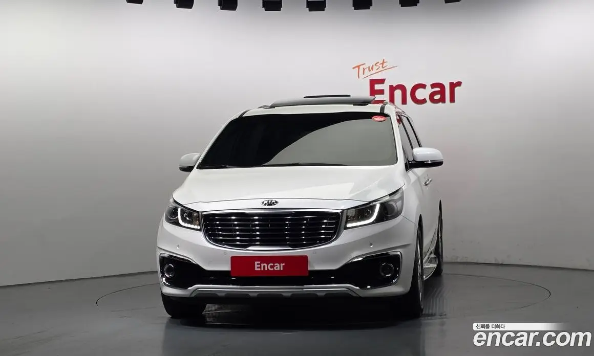 Kia Carnival 2016 2.2 автомат (гидро), фото 3