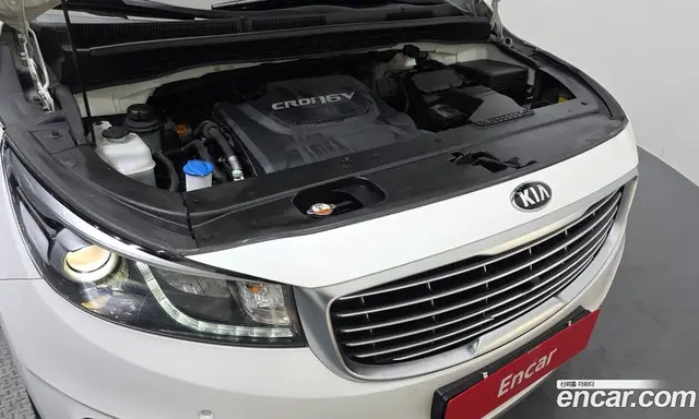 Kia Carnival 2017 2.2 автомат (гидро), миниатюра 6 Kia Carnival 2017 2.2 автомат (гидро), миниатюра 6