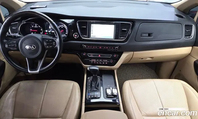 Kia Carnival 2017 2.2 автомат (гидро), миниатюра 10 Kia Carnival 2017 2.2 автомат (гидро), миниатюра 10