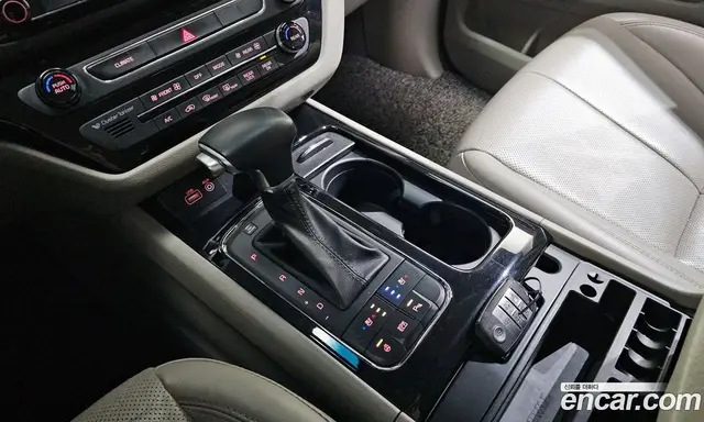 Kia Carnival 2017 2.2 автомат (гидро), миниатюра 9 Kia Carnival 2017 2.2 автомат (гидро), миниатюра 9