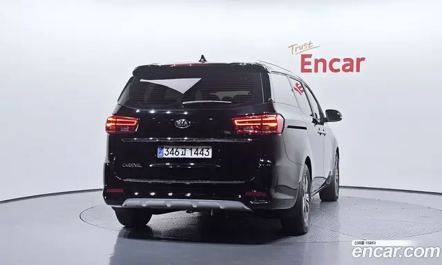 Kia Carnival 2018 2.2 автомат (гидро), миниатюра 4