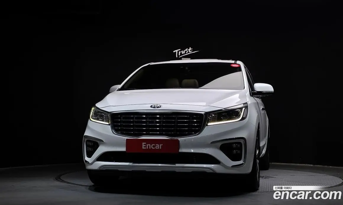 Kia Carnival 2018 2.2 автомат (гидро), фото 3 Kia Carnival 2018 2.2 автомат (гидро), фото 3