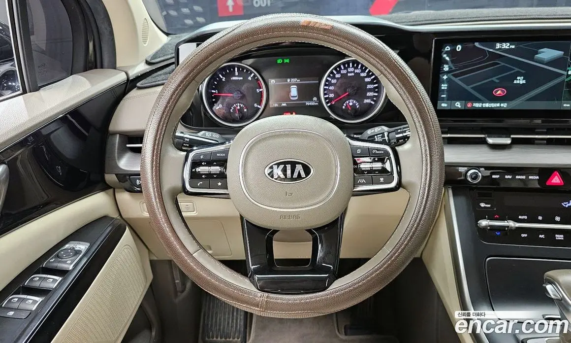 Kia Carnival 2020 2.2 автомат (гидро), фото 13