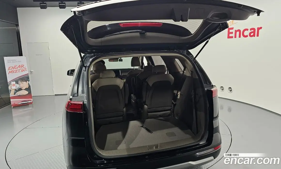 Kia Carnival 2020 2.2 автомат (гидро), фото 20