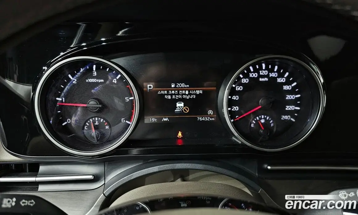 Kia Carnival 2020 2.2 автомат (гидро), фото 8