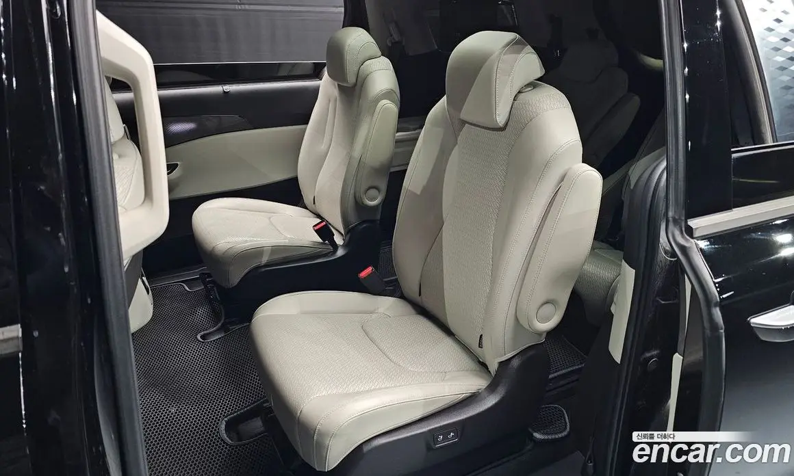 Kia Carnival 2020 2.2 автомат (гидро), фото 13 Kia Carnival 2020 2.2 автомат (гидро), фото 13