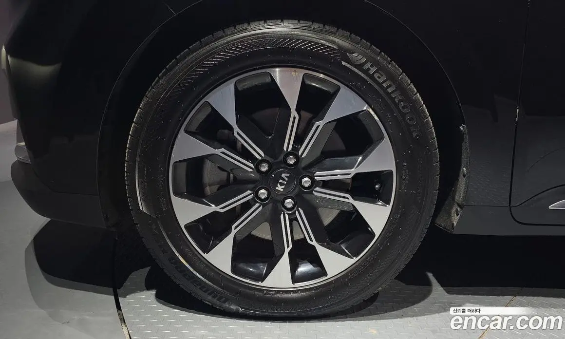 Kia Carnival 2020 2.2 автомат (гидро), фото 5 Kia Carnival 2020 2.2 автомат (гидро), фото 5