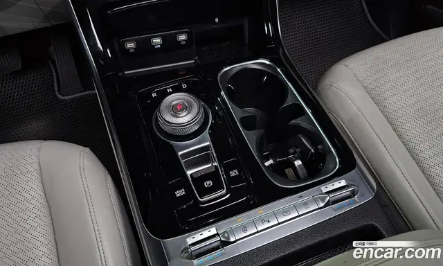 Kia Carnival 2020 2.2 автомат (гидро), миниатюра 9 Kia Carnival 2020 2.2 автомат (гидро), миниатюра 9
