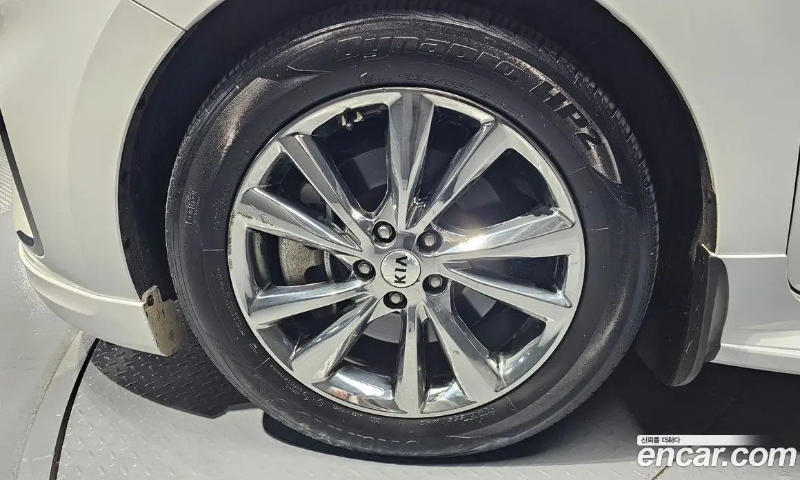 Kia Carnival 2020 2.2 автомат (гидро), фото 5