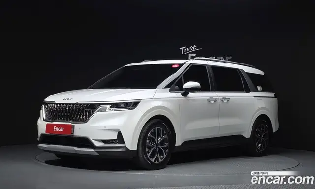 Kia Carnival, 2021, 51 114 км