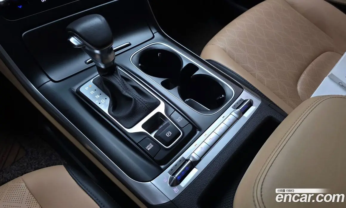 Kia Carnival 2021 2.2 автомат (гидро), фото 12 Kia Carnival 2021 2.2 автомат (гидро), фото 12