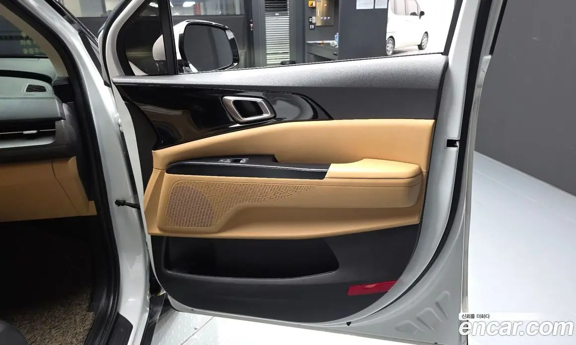 Kia Carnival 2021 2.2 автомат (гидро), фото 14 Kia Carnival 2021 2.2 автомат (гидро), фото 14