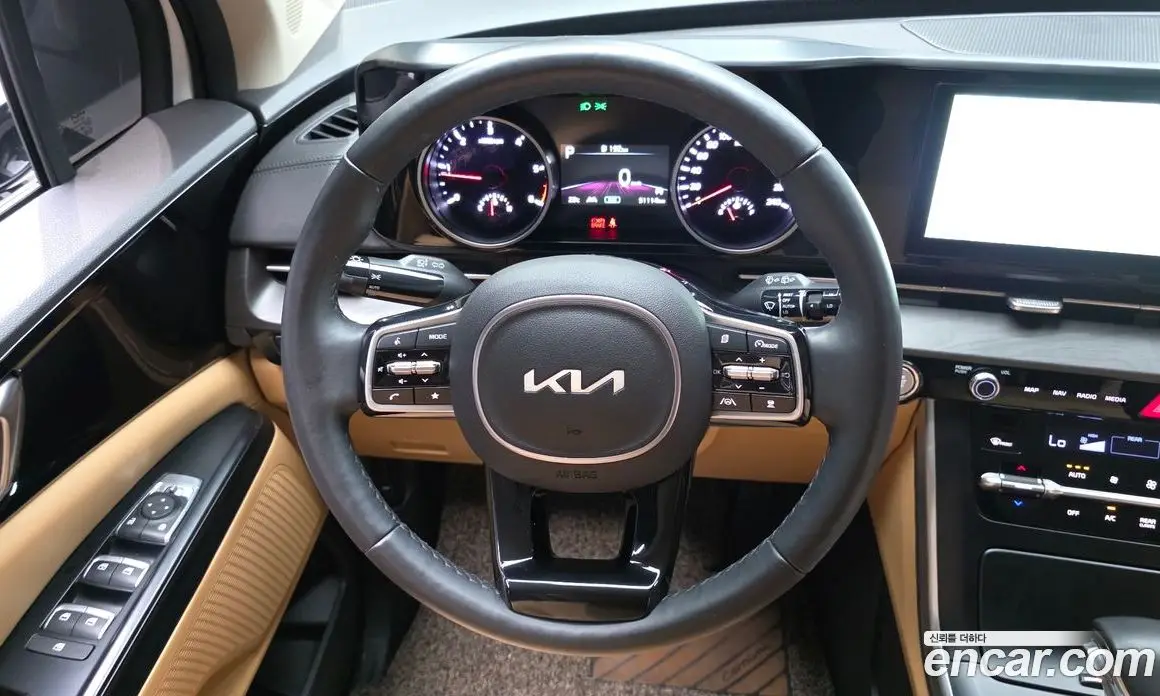 Kia Carnival 2021 2.2 автомат (гидро), фото 19 Kia Carnival 2021 2.2 автомат (гидро), фото 19