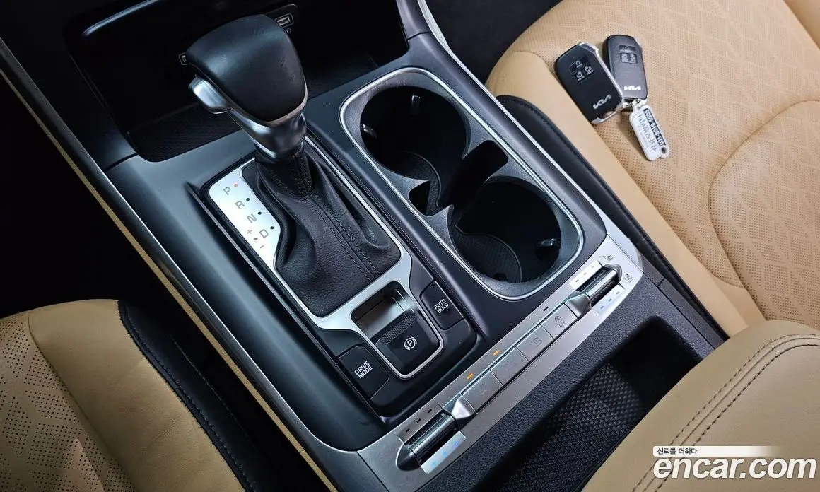 Kia Carnival 2021 2.2 автомат (гидро), фото 12