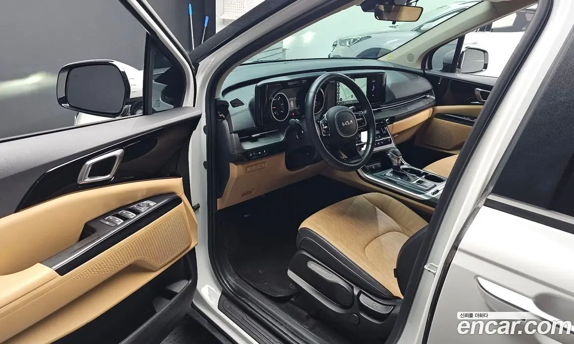 Kia Carnival 2021 2.2 автомат (гидро), фото 13