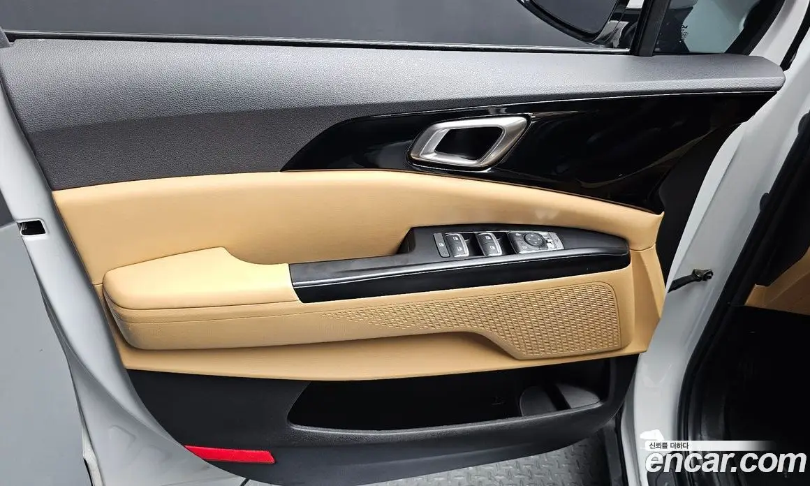 Kia Carnival 2021 2.2 автомат (гидро), фото 14