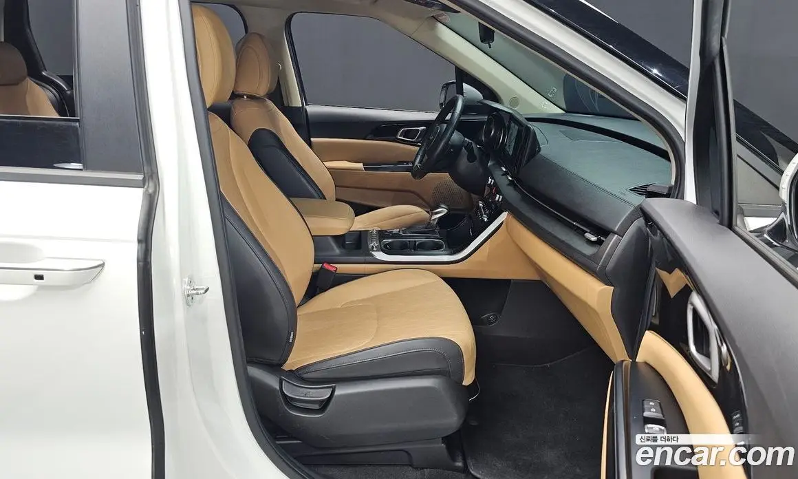 Kia Carnival 2021 2.2 автомат (гидро), фото 16