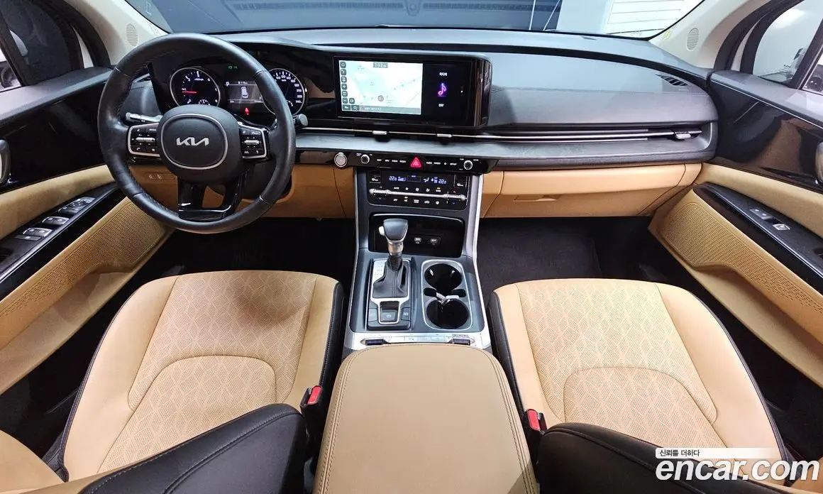 Kia Carnival 2021 2.2 автомат (гидро), фото 10