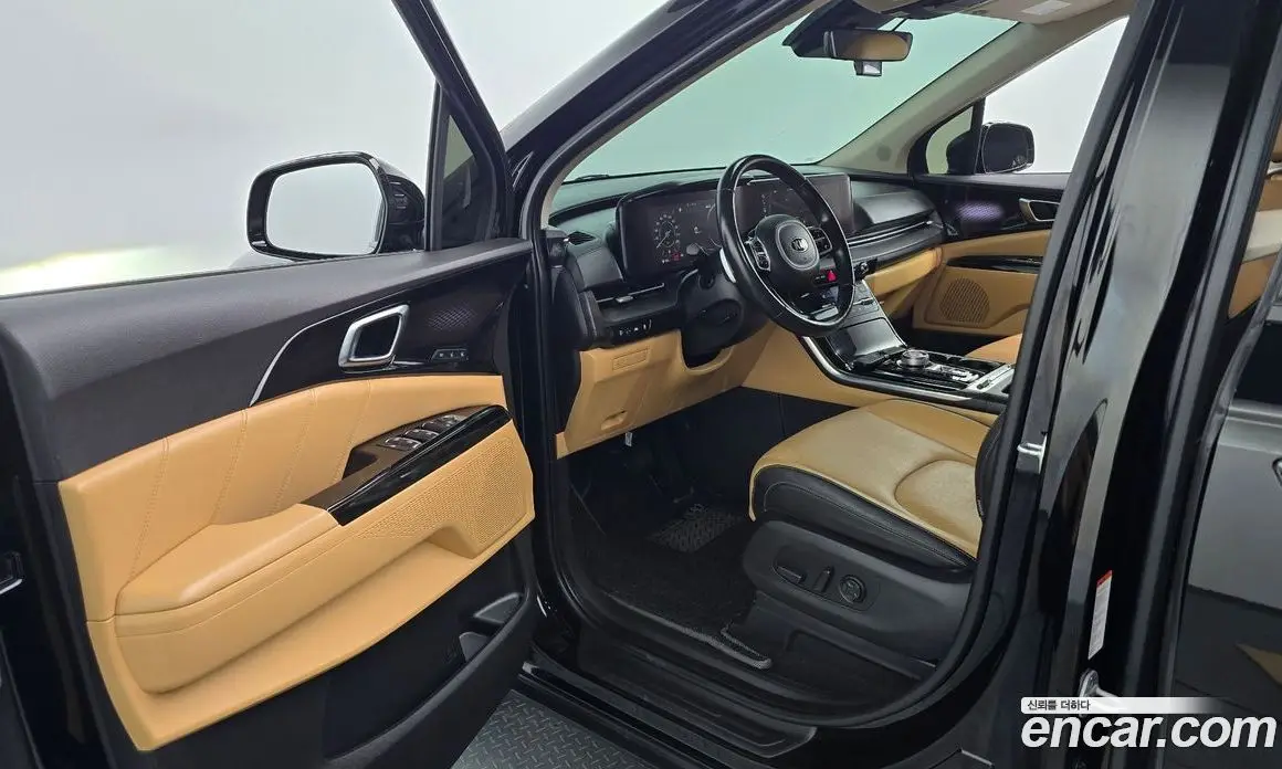 Kia Carnival 2021 2.2 автомат (гидро), фото 10 Kia Carnival 2021 2.2 автомат (гидро), фото 10