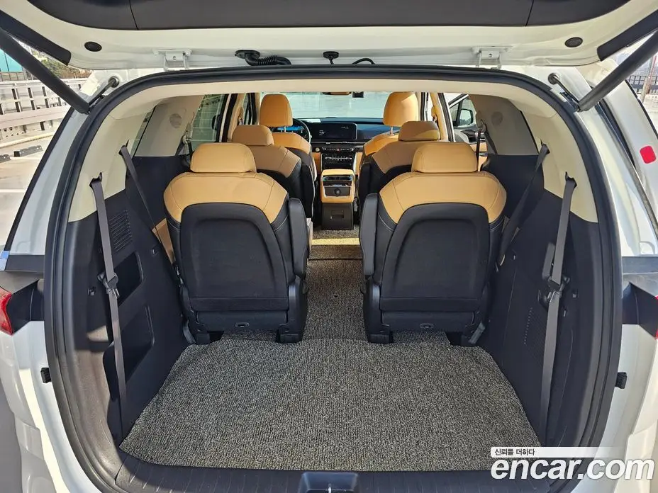 Kia Carnival 2021 2.2 автомат (гидро), фото 6