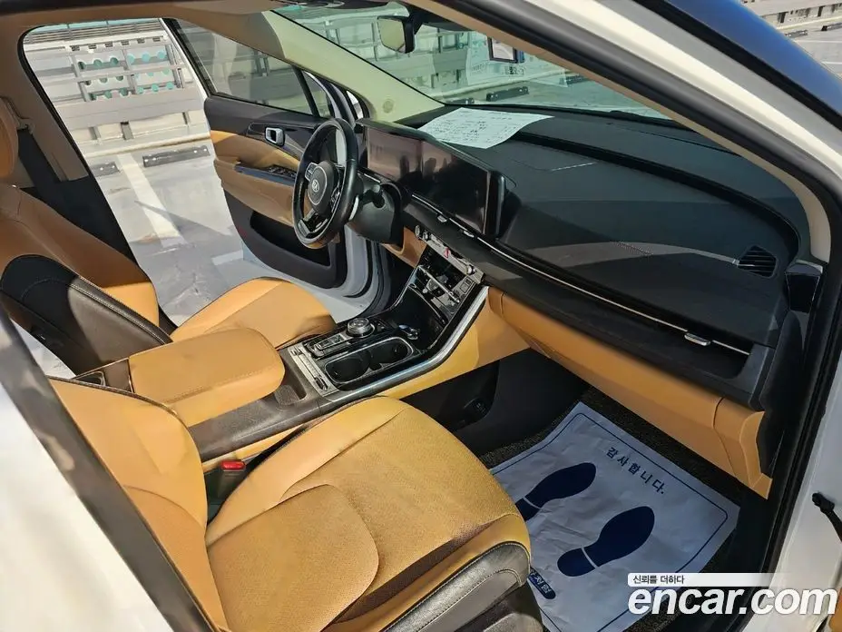 Kia Carnival 2021 2.2 автомат (гидро), фото 9
