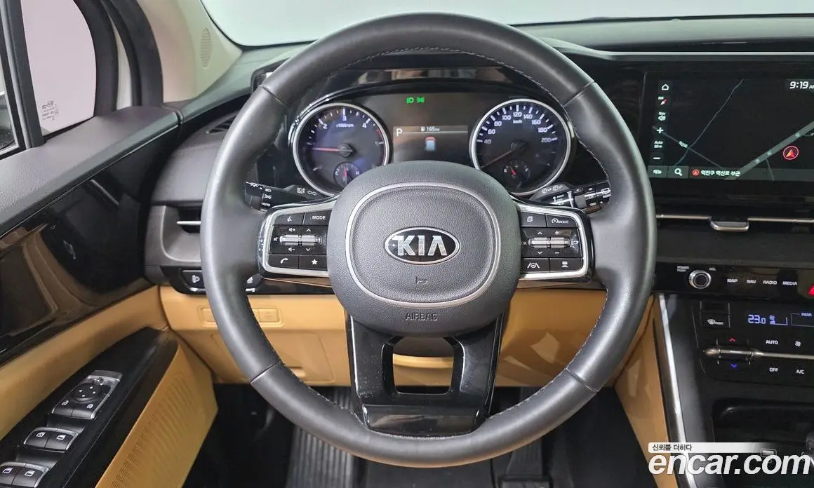 Kia Carnival 2021 2.2 автомат (гидро), фото 12