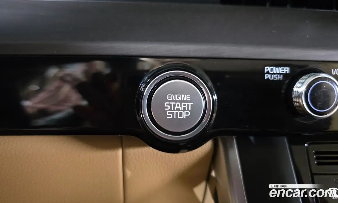 Kia Carnival 2021 2.2 автомат (гидро), фото 13