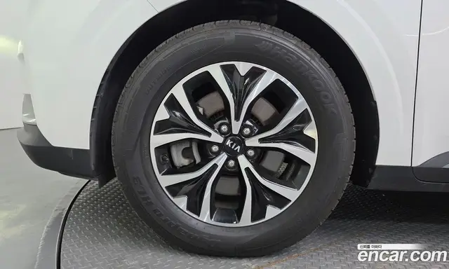 Kia Carnival 2021 2.2 автомат (гидро), миниатюра 5