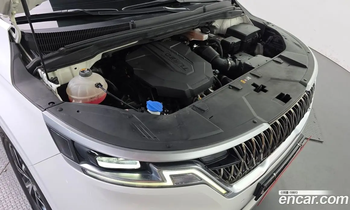 Kia Carnival 2021 2.2 автомат (гидро), фото 6