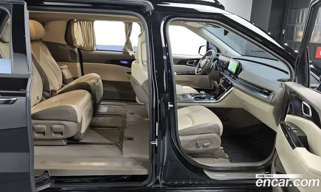 Kia Carnival 2022 2.2 автомат (гидро), миниатюра 10 Kia Carnival 2022 2.2 автомат (гидро), миниатюра 10