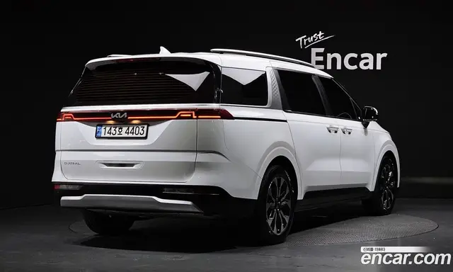 Kia Carnival 2022 2.2 автомат (гидро), миниатюра 2