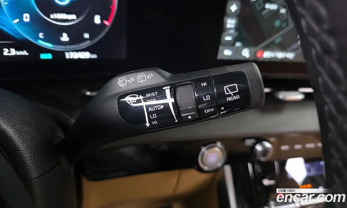 Kia Carnival 2023 2.2 автомат (гидро), фото 19