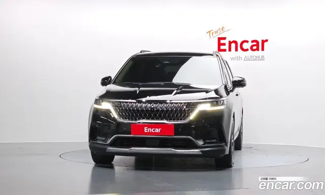 Kia Carnival 2023 2.2 автомат (гидро), миниатюра 3