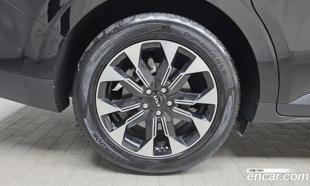Kia Carnival 2023 2.2 автомат (гидро), миниатюра 5
