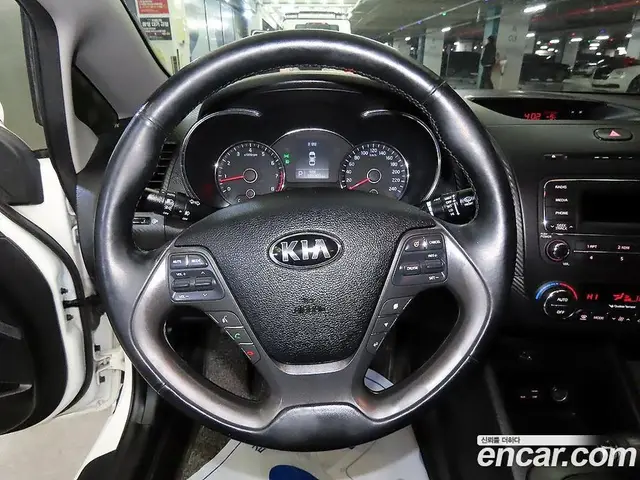 Kia K3 2015 1.6 автомат (гидро), миниатюра 8 Kia K3 2015 1.6 автомат (гидро), миниатюра 8