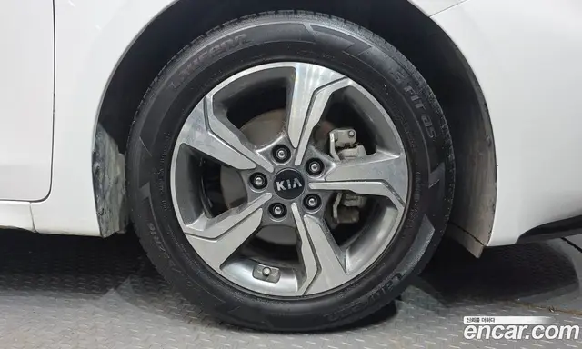 Kia K3 2018 1.6 автомат (гидро), миниатюра 5