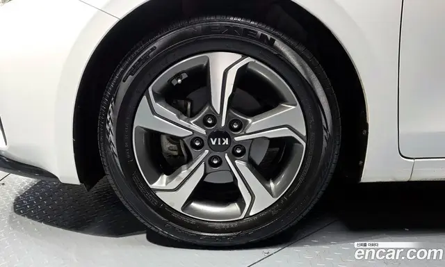 Kia K3 2018 1.6 автомат (гидро), миниатюра 5