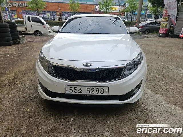 Kia K5 (Optima), 2011, 230 000 км