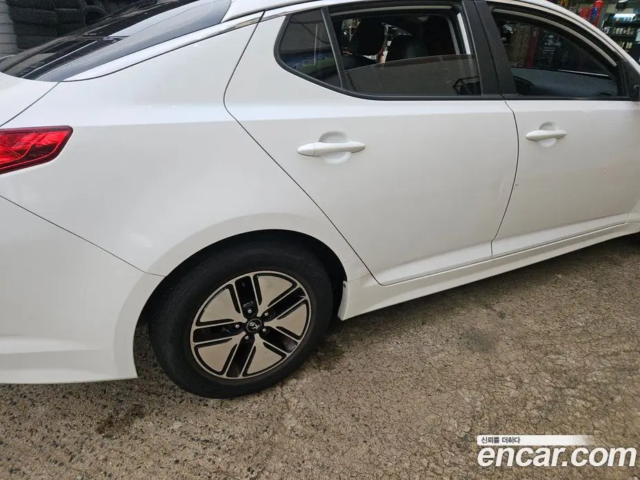 Kia K5 (Optima) 2011 2.0 автомат (гидро), фото 3 Kia K5 (Optima) 2011 2.0 автомат (гидро), фото 3