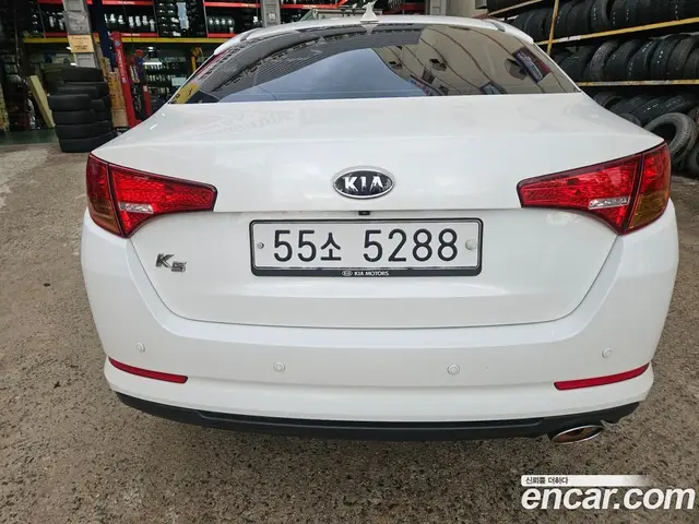 Kia K5 (Optima) 2011 2.0 автомат (гидро), миниатюра 4 Kia K5 (Optima) 2011 2.0 автомат (гидро), миниатюра 4