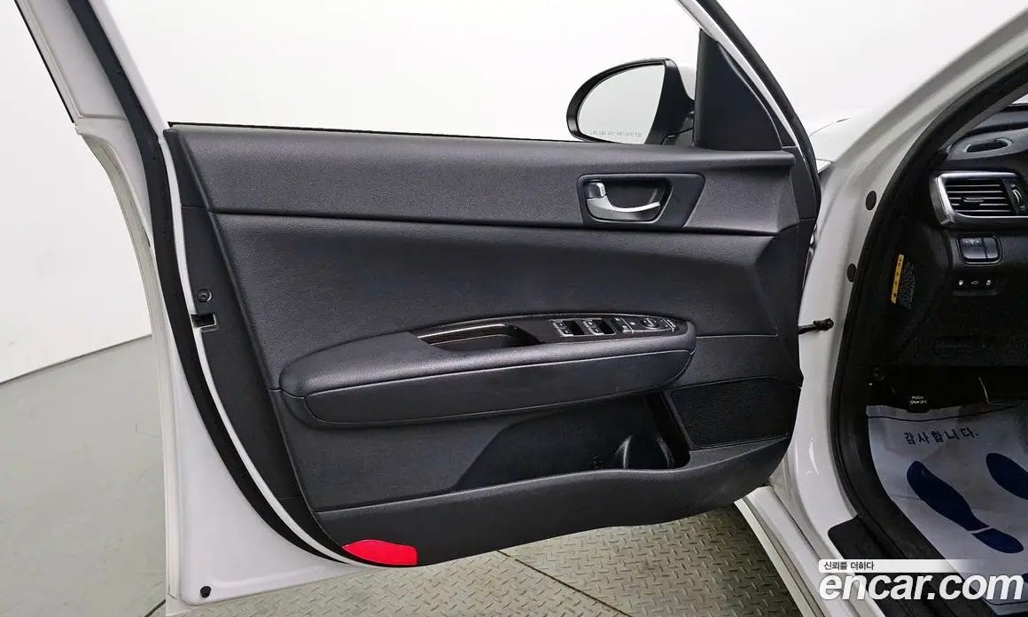 Kia K5 (Optima) 2016 2.0 автомат (гидро), фото 14 Kia K5 (Optima) 2016 2.0 автомат (гидро), фото 14