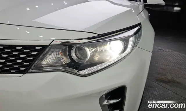 Kia K5 (Optima) 2016 2.0 автомат (гидро), миниатюра 8 Kia K5 (Optima) 2016 2.0 автомат (гидро), миниатюра 8