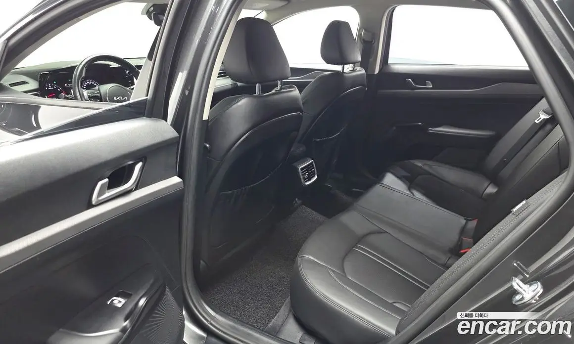 Kia K5 (Optima) 2023 2.0 автомат (гидро), фото 17