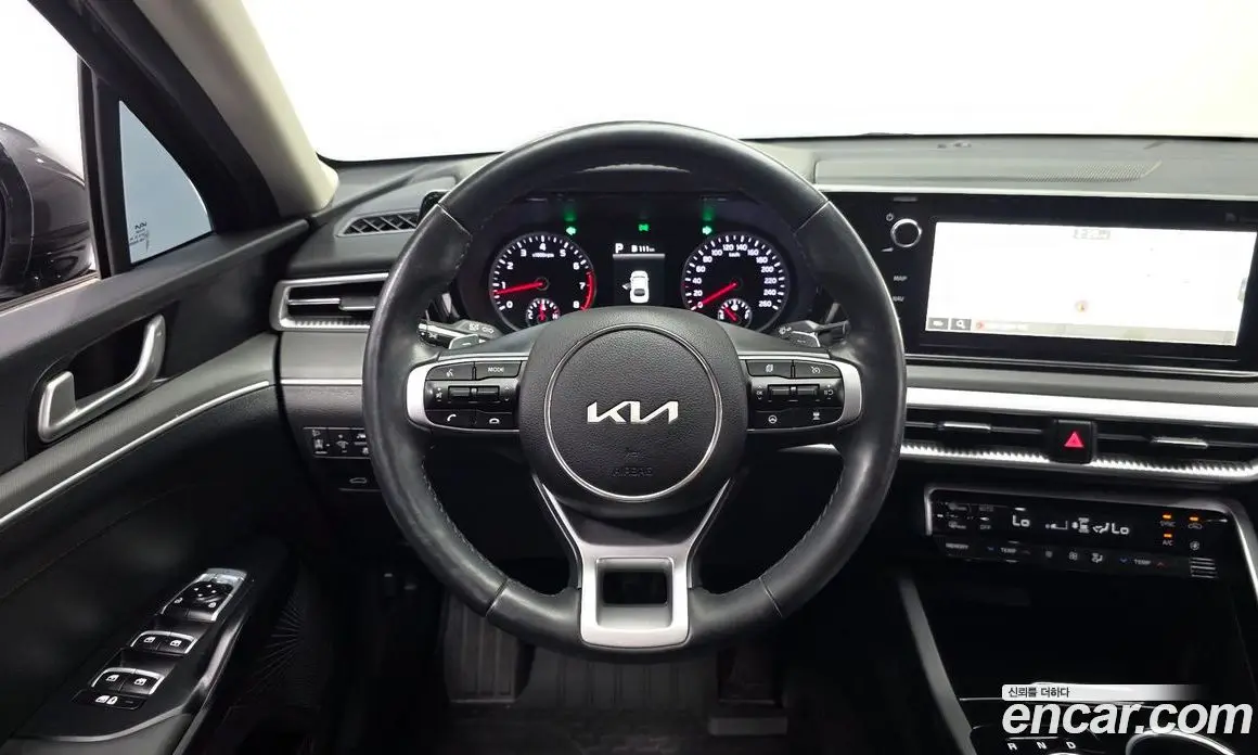 Kia K5 (Optima) 2023 2.0 автомат (гидро), фото 19