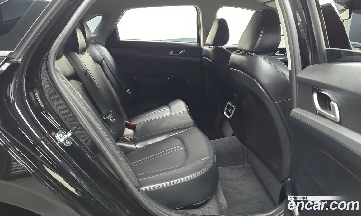 Kia K5 (Optima) 2023 2.0 автомат (гидро), фото 12