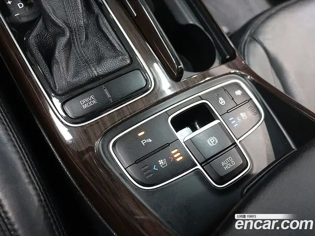 Kia K7 2015 3.0 автомат (гидро), миниатюра 11